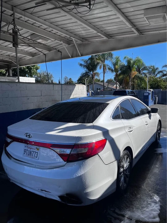2013 Hyundai Azera - Image 3 of 3