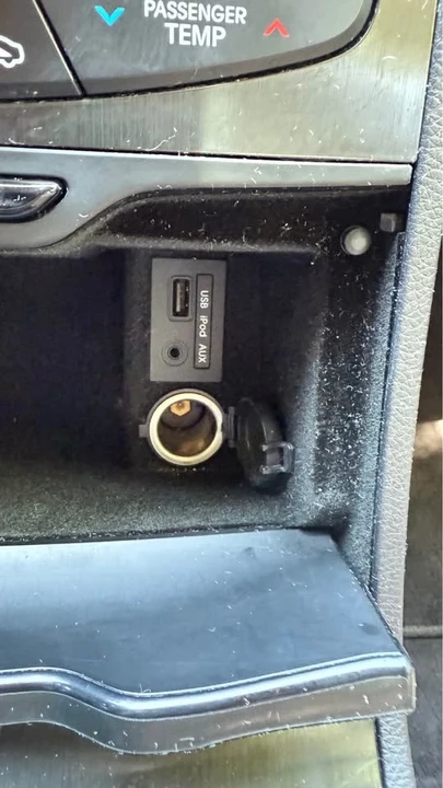2013 Hyundai Azera - Image 10 of 12