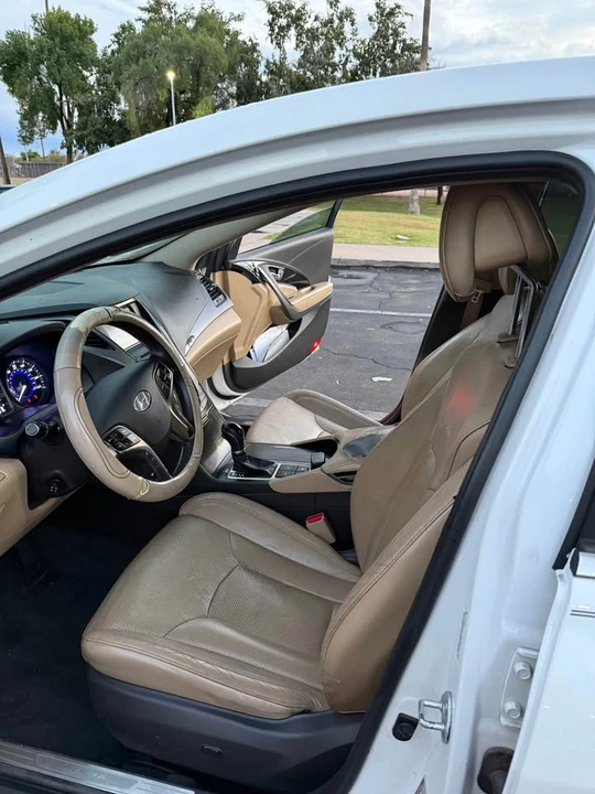 2013 Hyundai Azera - Image 4 of 6