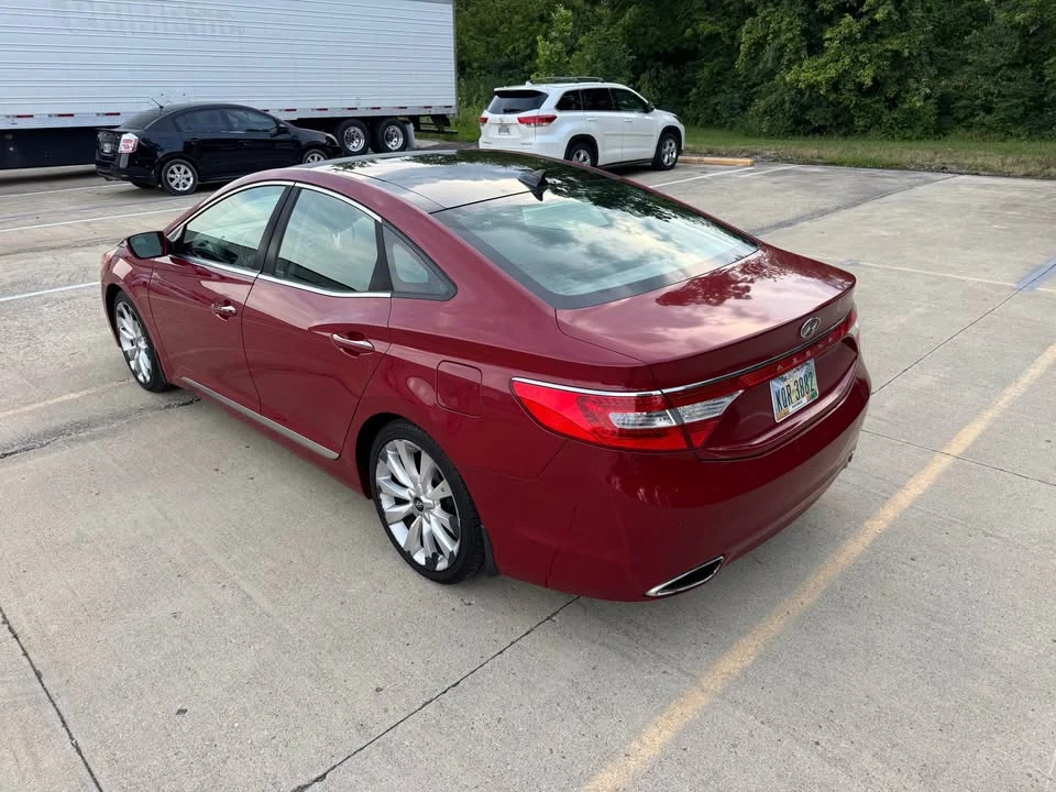 2013 Hyundai Azera - Image 4 of 11