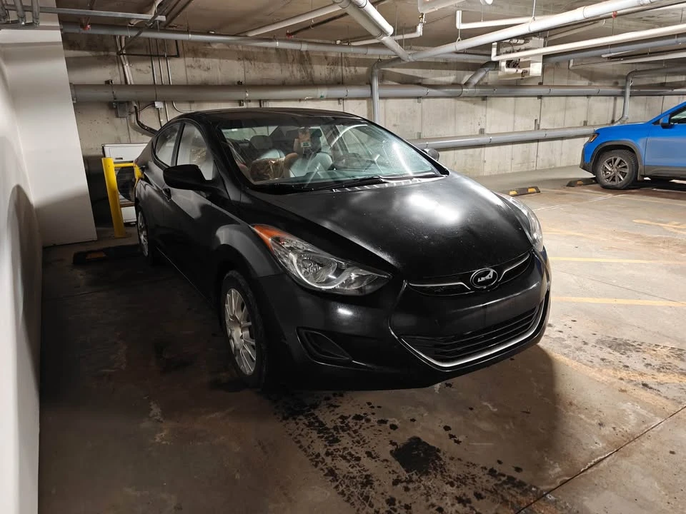 2013 Hyundai Elantra - Image 3 of 10
