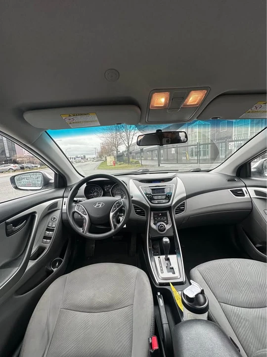 2013 Hyundai Elantra - Image 8 of 10