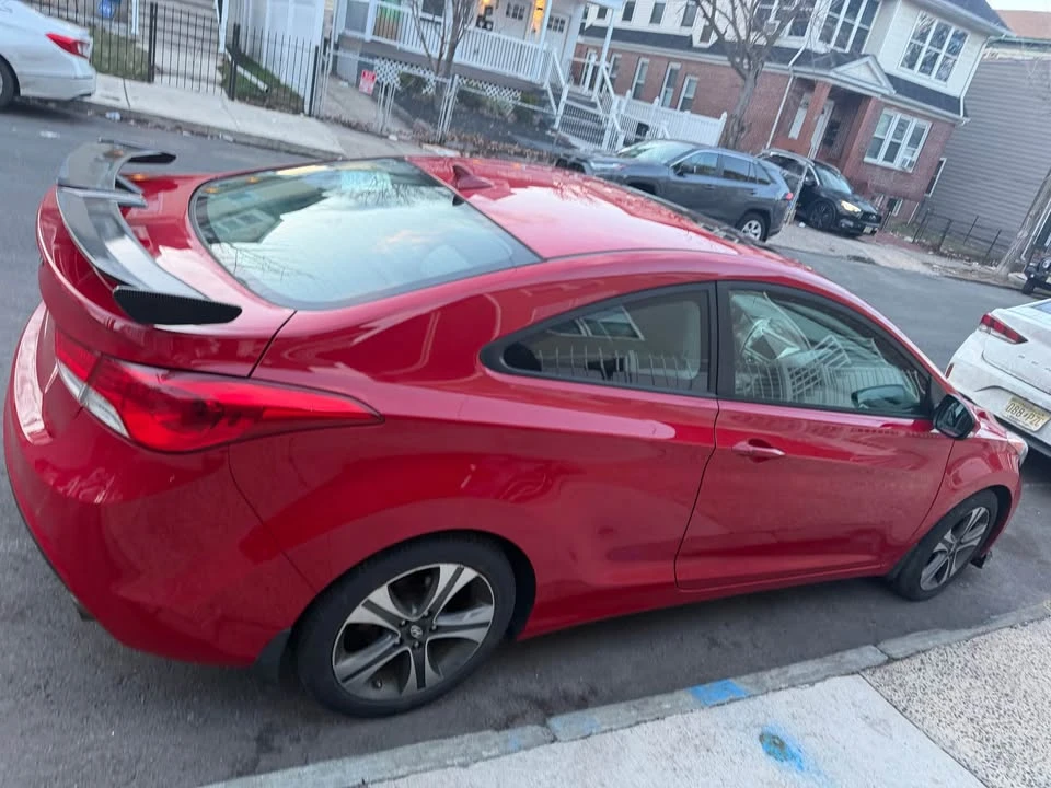 2013 Hyundai Elantra - Image 3 of 5