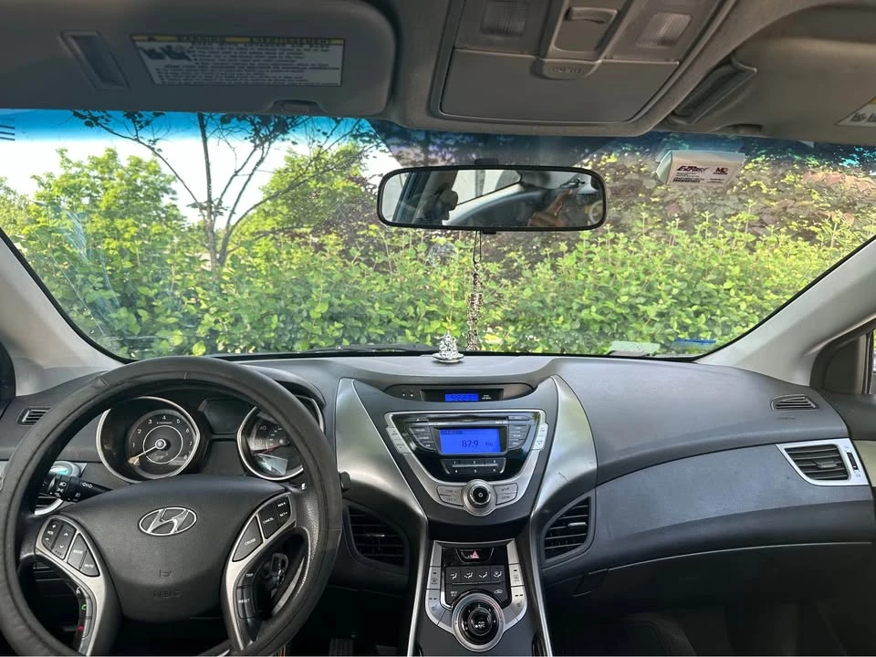 2013 Hyundai Elantra - Image 11 of 11