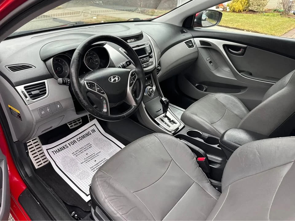 2013 Hyundai Elantra - Image 9 of 11