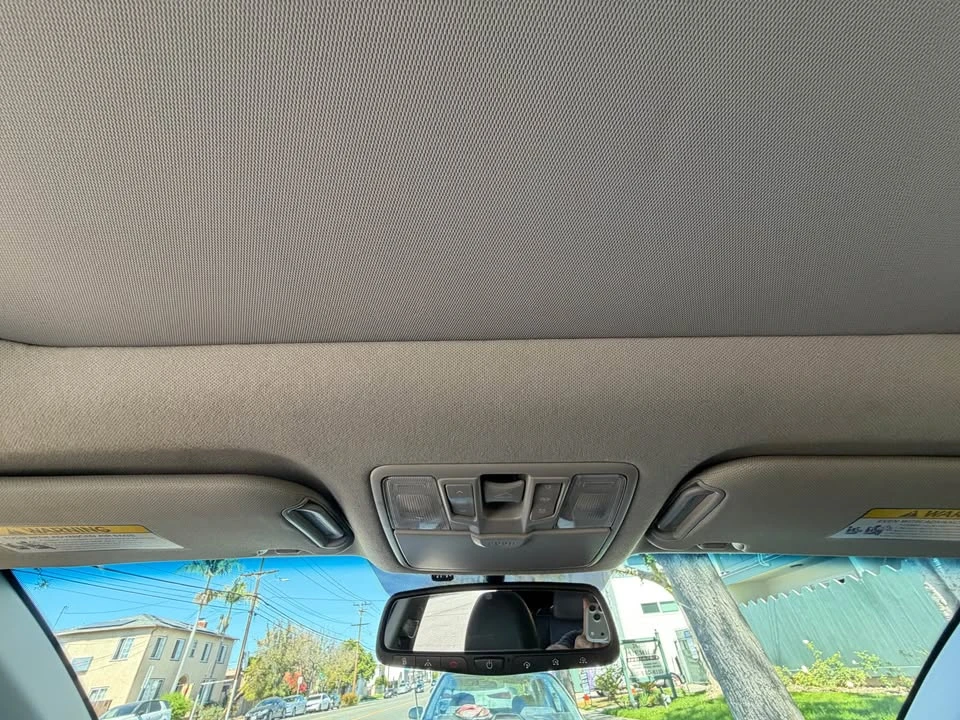 2013 Hyundai Elantra - Image 17 of 19