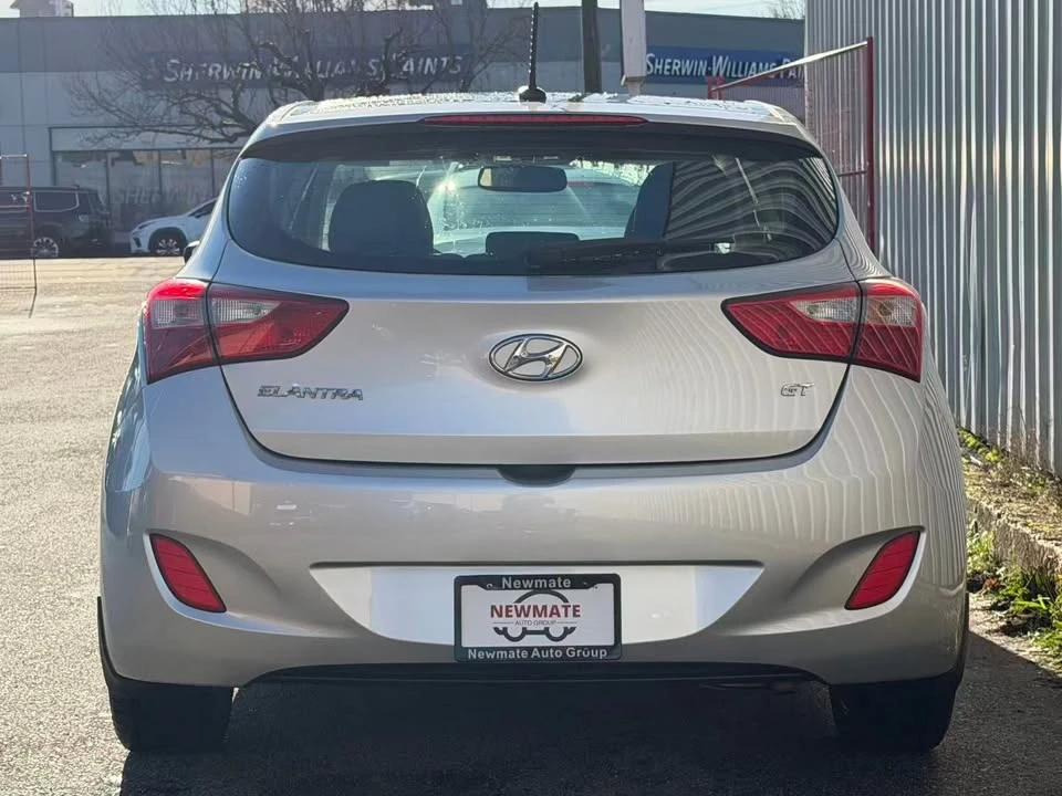 2013 Hyundai Elantra - Image 9 of 9