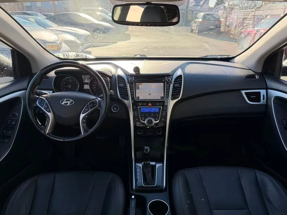 2013 Hyundai Elantra - Image 4 of 9