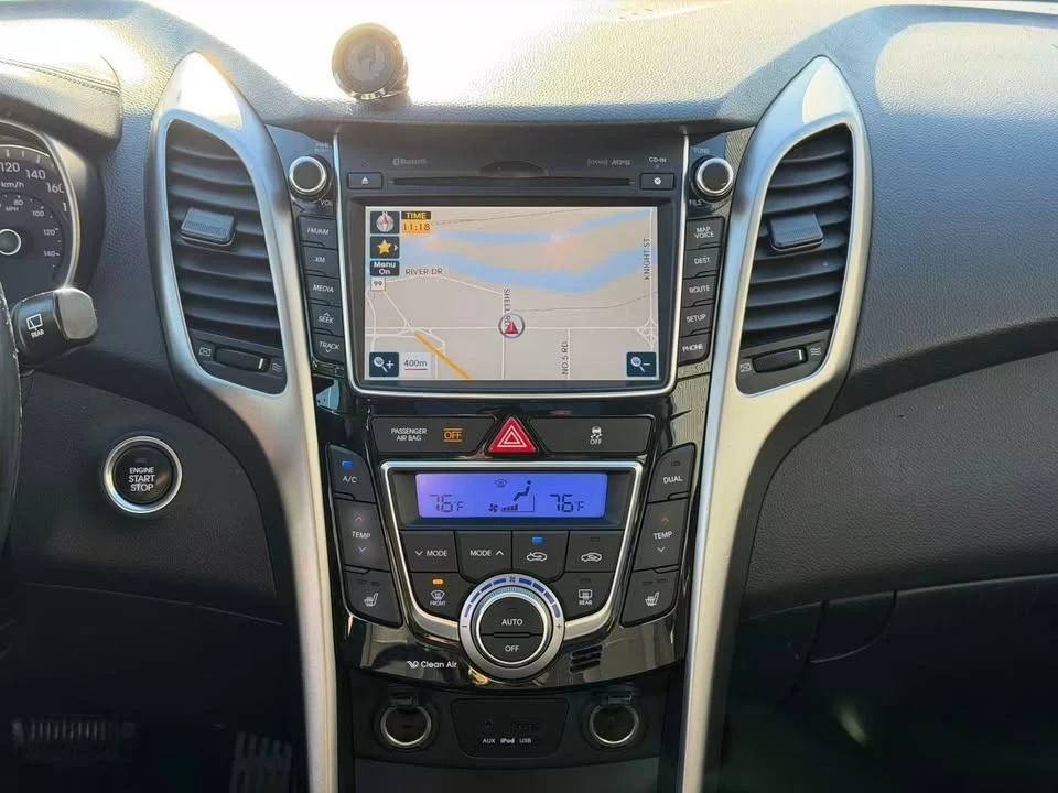 2013 Hyundai Elantra - Image 6 of 9