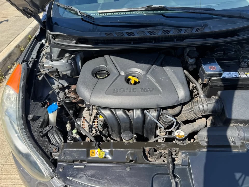 2013 Hyundai Elantra - Image 5 of 13