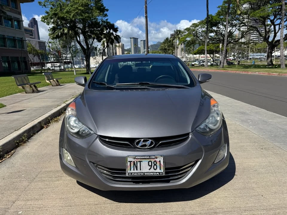 2013 Hyundai Elantra - Image 8 of 13