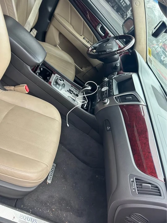 2013 Hyundai Equus - Image 4 of 10
