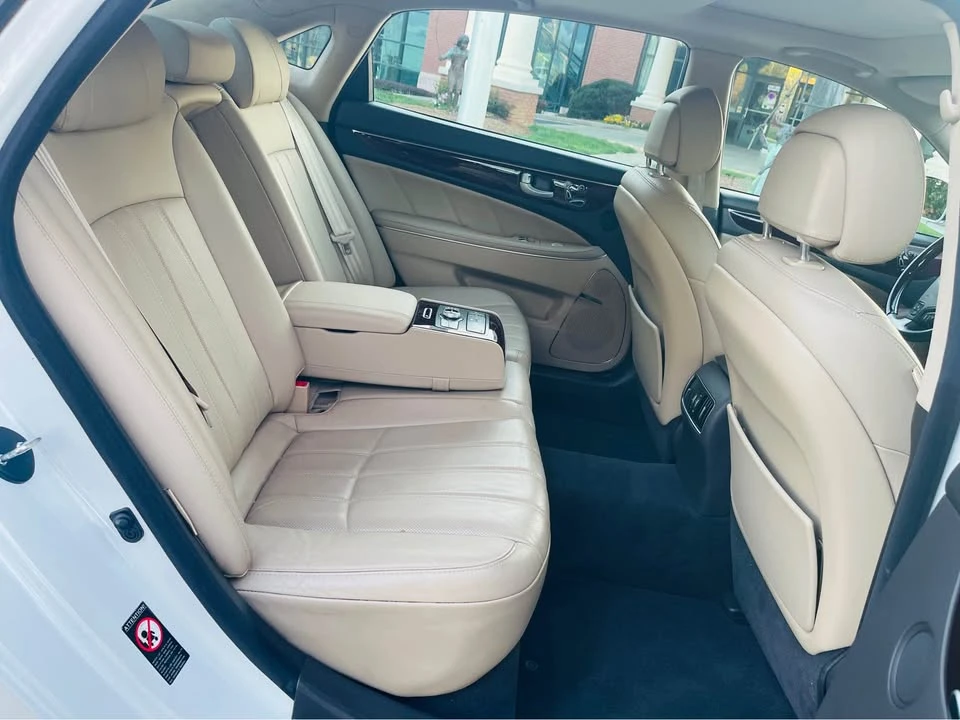 2013 Hyundai Equus - Image 5 of 10