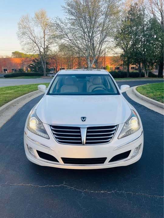 2013 Hyundai Equus - Image 9 of 10