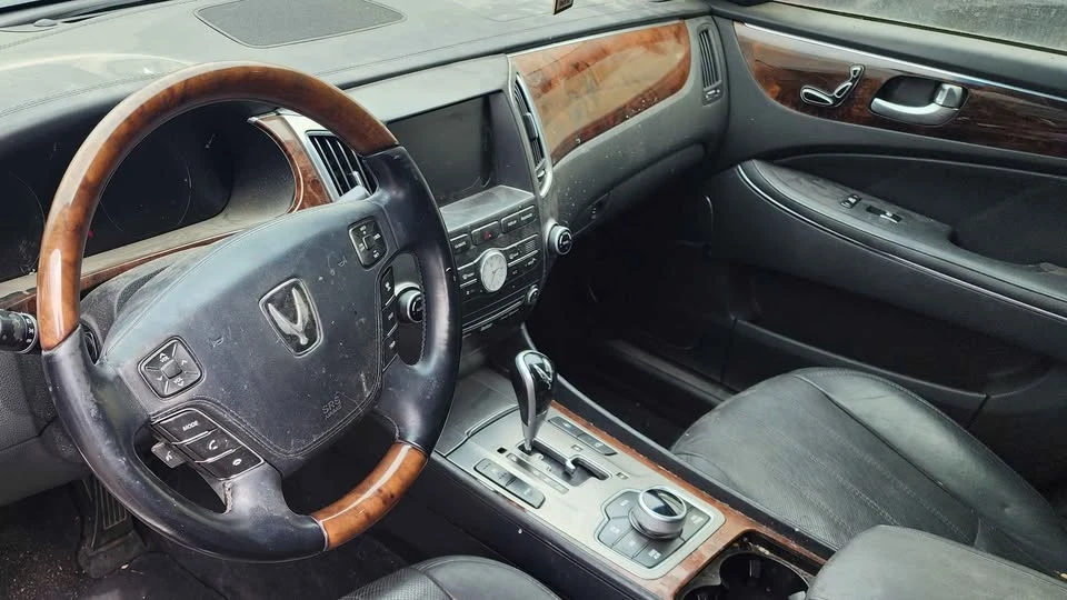 2013 Hyundai Equus - Image 7 of 8