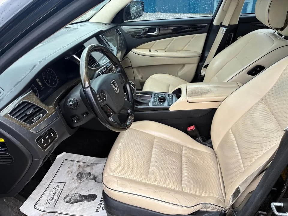 2013 Hyundai Equus - Image 10 of 15