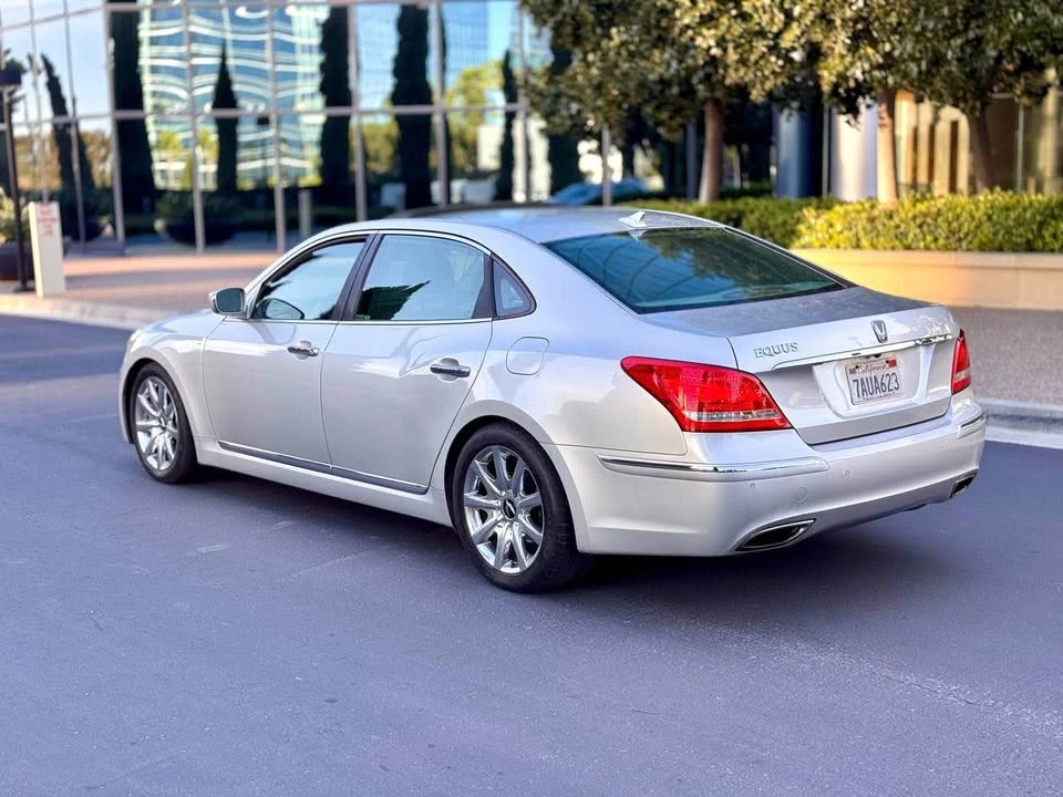 2013 Hyundai Equus - Image 4 of 18