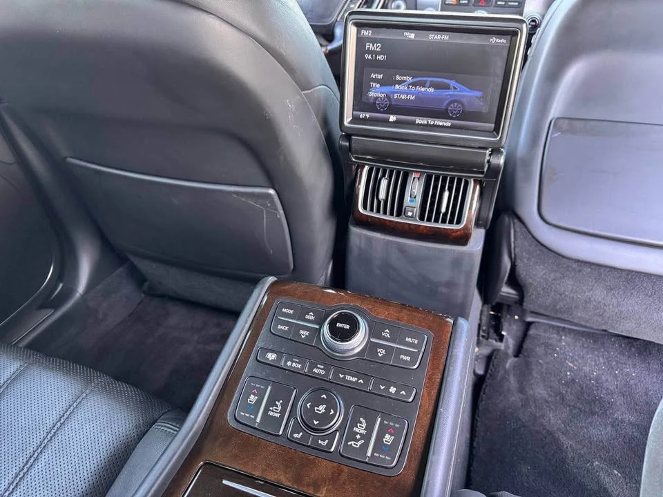 2013 Hyundai Equus - Image 10 of 18
