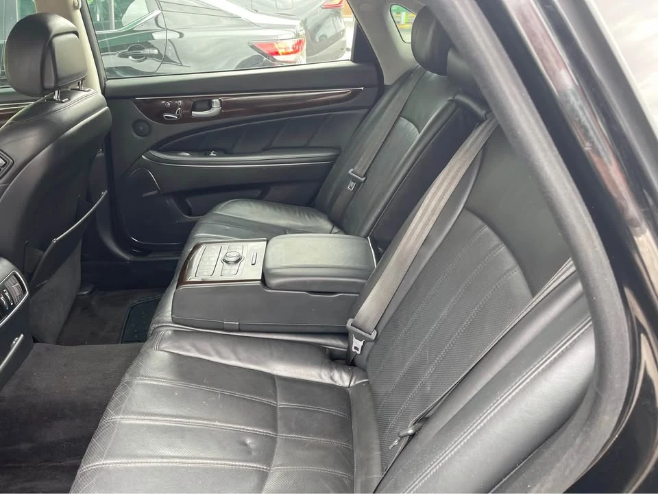 2013 Hyundai Equus - Image 7 of 7