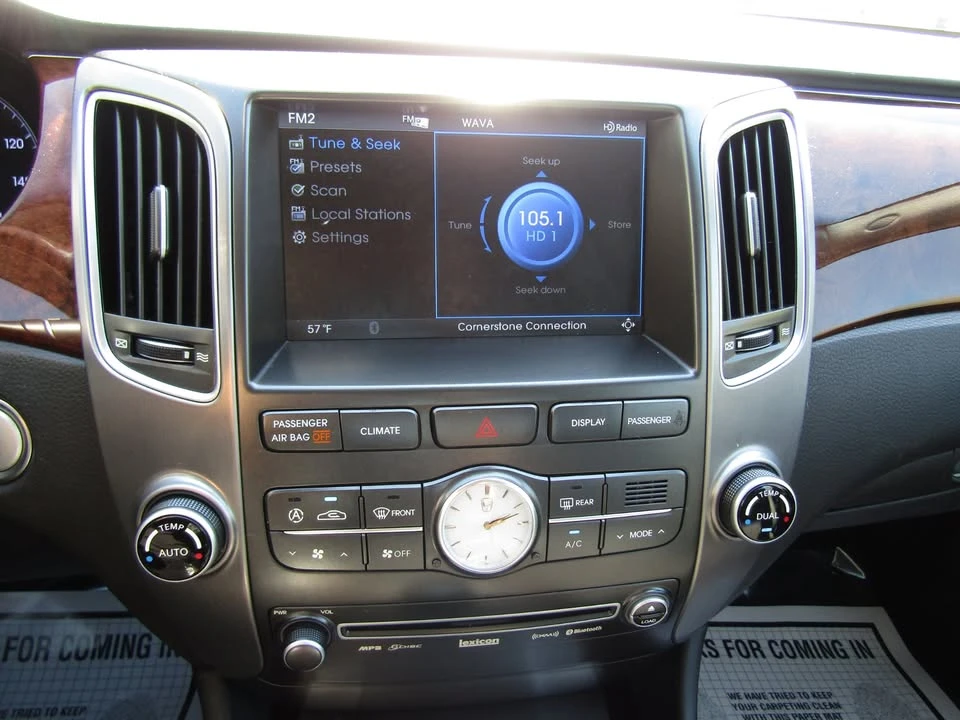2013 Hyundai Equus - Image 12 of 20