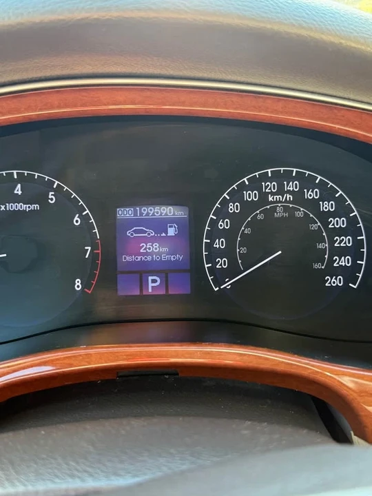 2013 Hyundai Genesis - Image 6 of 9