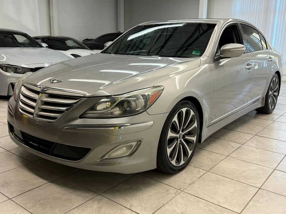 2013 Hyundai Genesis - Image 3 of 20