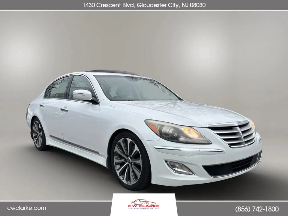 2013 Hyundai Genesis - Image 3 of 6