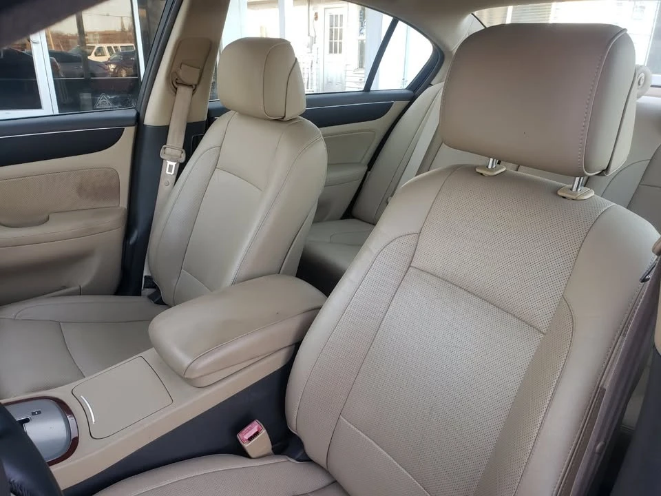 2013 Hyundai Genesis - Image 12 of 20