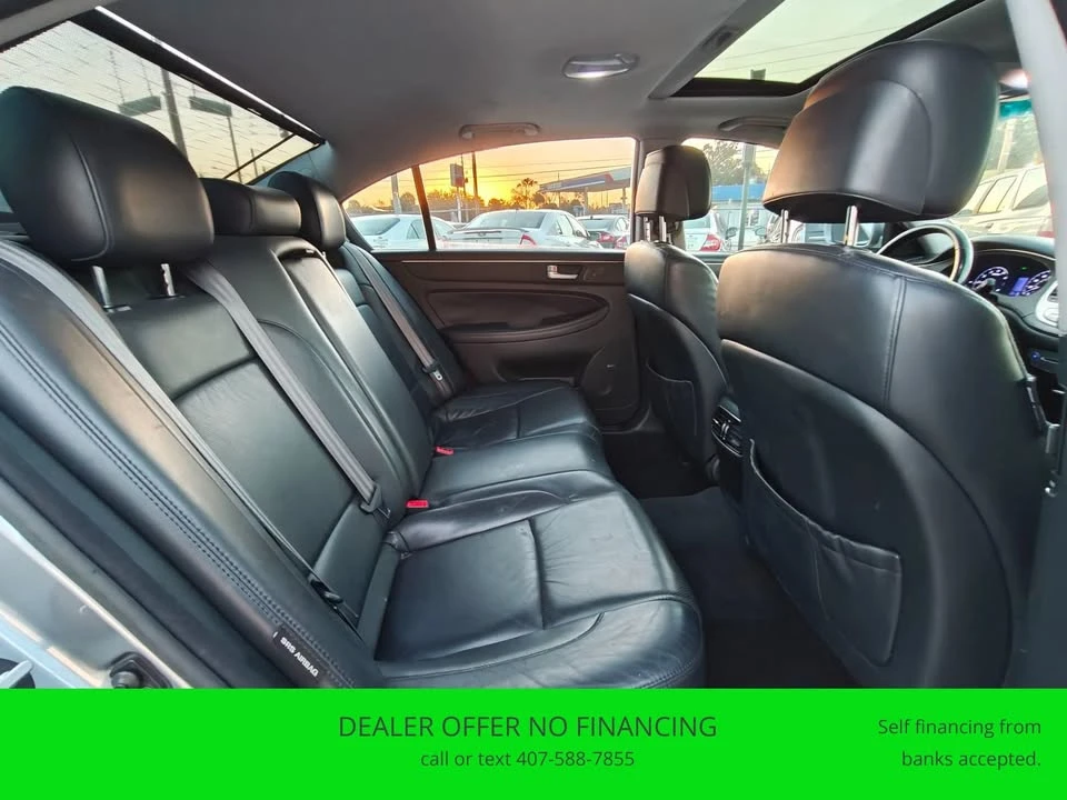 2013 Hyundai Genesis - Image 14 of 20