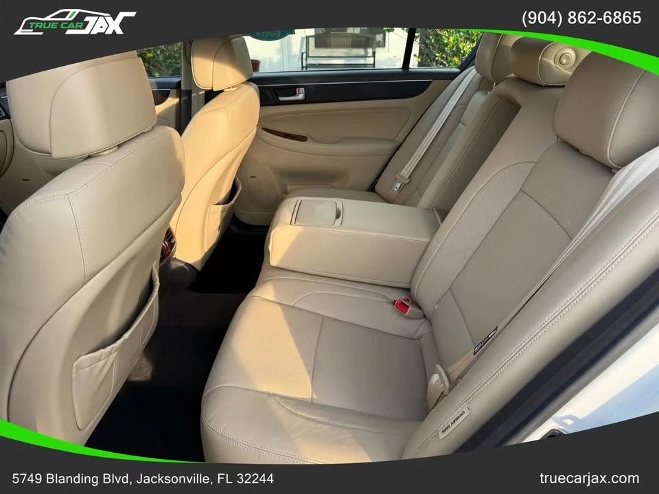 2013 Hyundai Genesis - Image 20 of 20