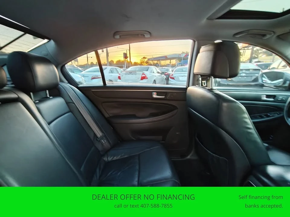 2013 Hyundai Genesis - Image 15 of 20