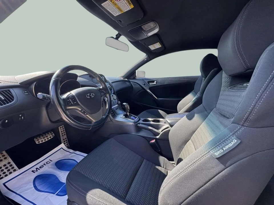 2013 Hyundai Genesis - Image 8 of 9