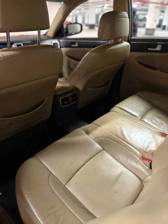 2013 Hyundai Genesis - Image 7 of 7