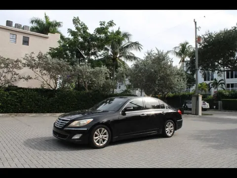 2013 Hyundai Genesis