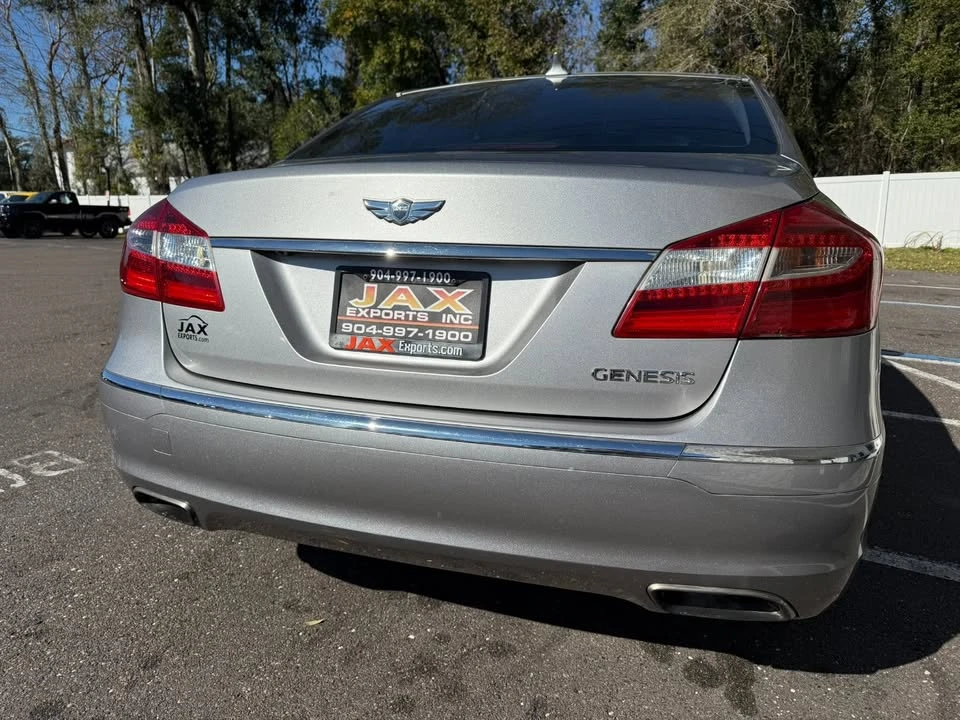 2013 Hyundai Genesis - Image 4 of 20