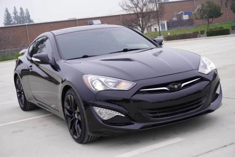 2013 Hyundai Genesis Coupe - Image 4 of 11