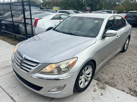 2013 Hyundai Genesis