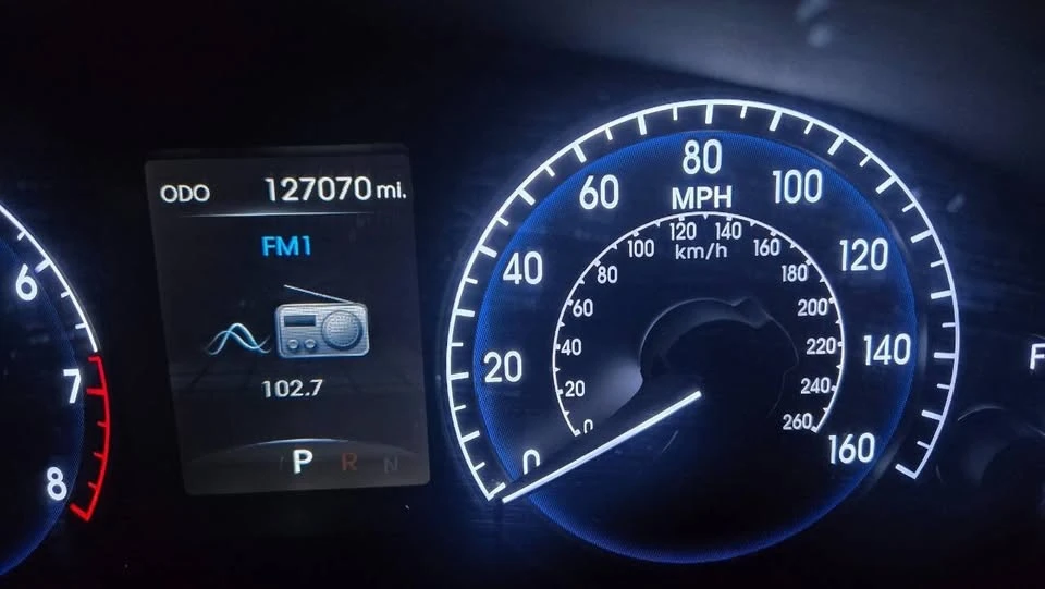 2013 Hyundai Genesis - Image 20 of 20