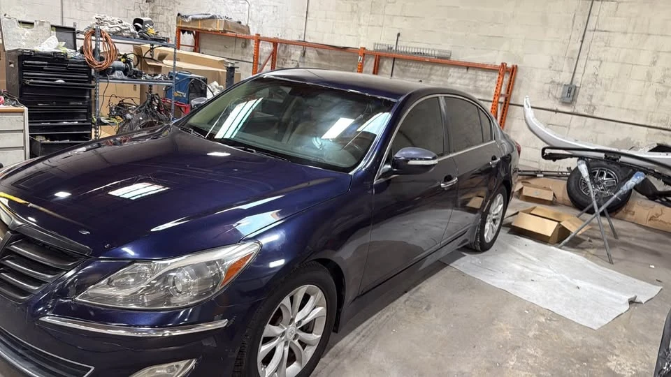 2013 Hyundai Genesis - Image 10 of 10