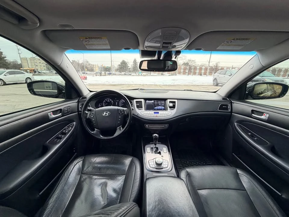 2013 Hyundai Genesis - Image 8 of 18