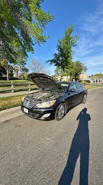 2013 Hyundai Genesis