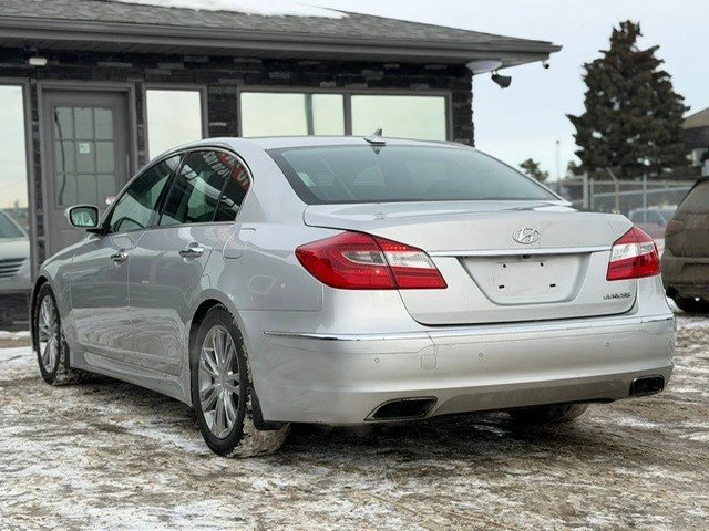 2013 Hyundai Genesis - Image 13 of 13