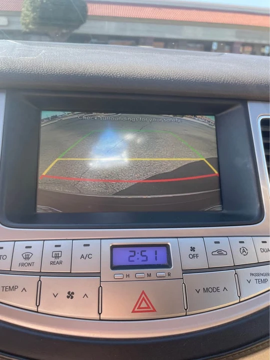 2013 Hyundai Genesis - Image 9 of 9