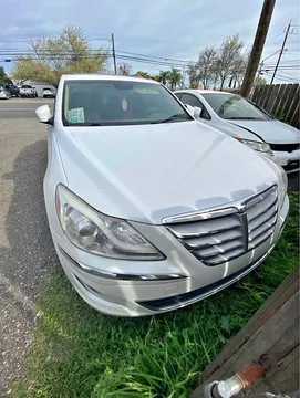 2013 Hyundai Genesis