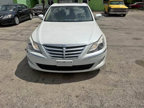 2013 Hyundai Genesis