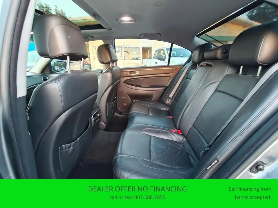 2013 Hyundai Genesis - Image 11 of 19