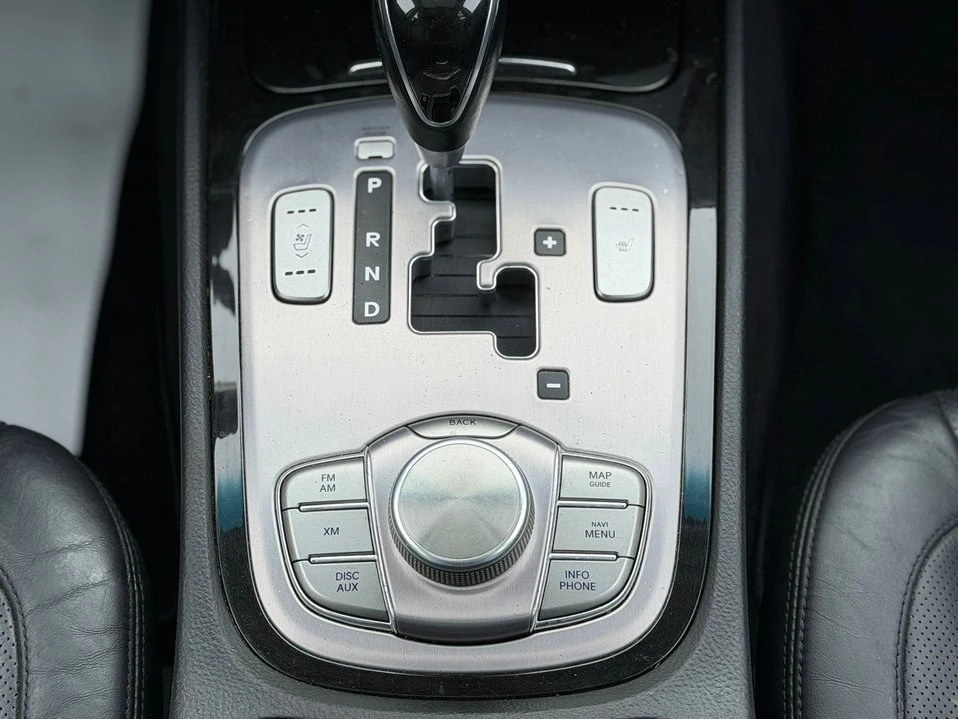 2013 Hyundai Genesis - Image 17 of 18