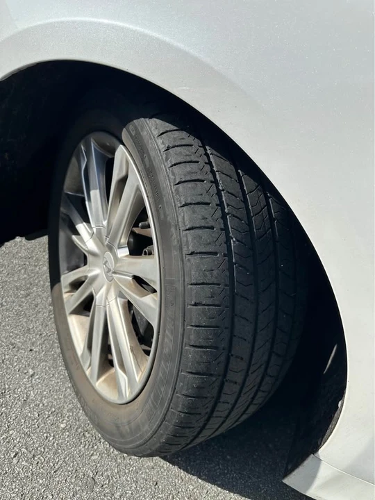 2013 Hyundai Genesis - Image 11 of 11
