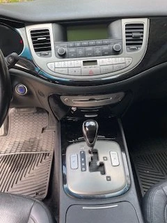2013 Hyundai Genesis - Image 6 of 9