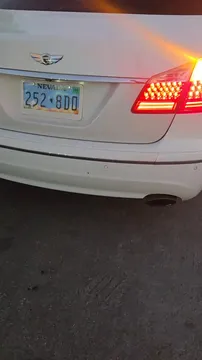 2013 Hyundai Genesis